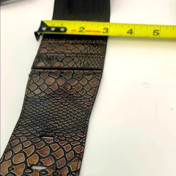 Bianca Nygard faux  leather, textured copper coloured waist belt 30 1/2” to 33” - Picture 2 of 7